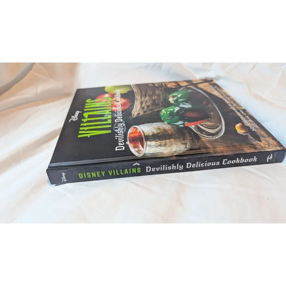 Disney Villains: Devilishly Delicious Cook Book